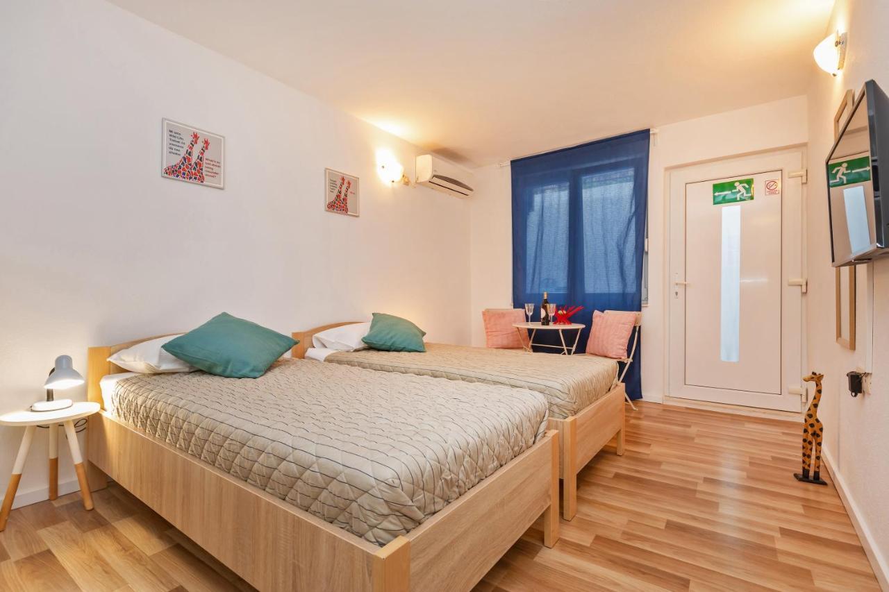 Bis Studio Apartment 3 ドゥブロブニク エクステリア 写真