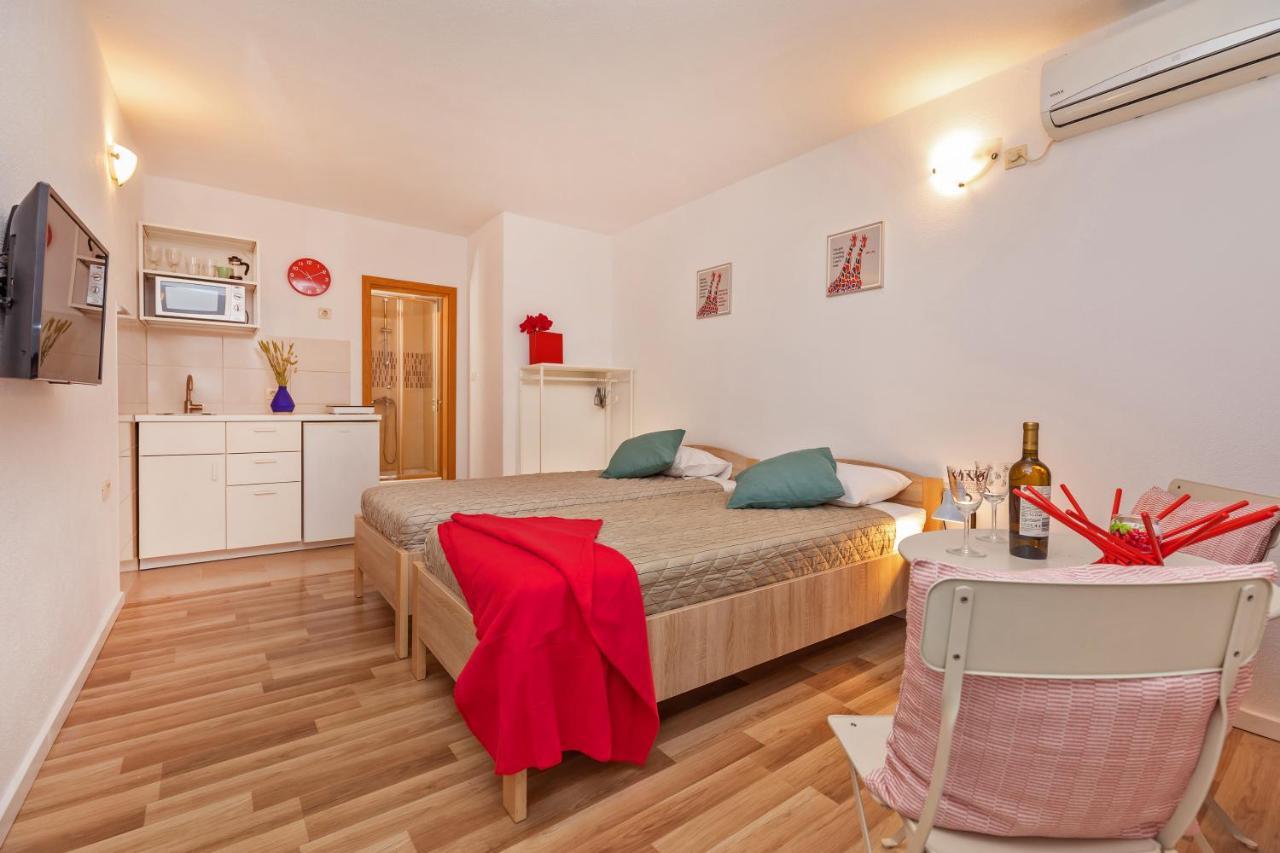 Bis Studio Apartment 3 ドゥブロブニク エクステリア 写真